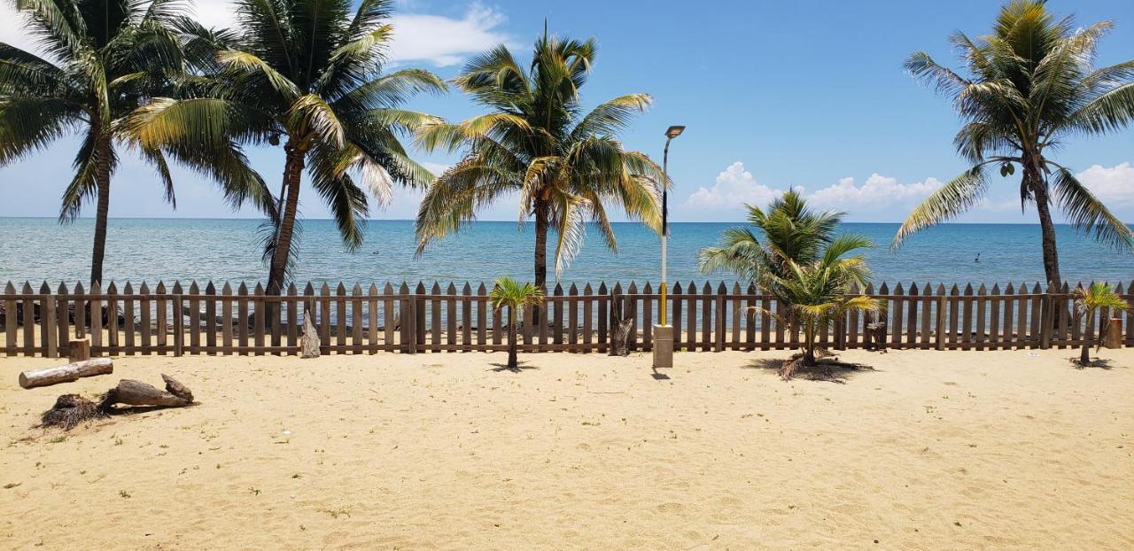 Pal'S On The Beach - Dangriga, Belize Eksteriør bilde