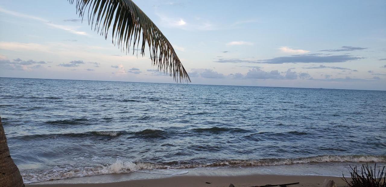 Pal'S On The Beach - Dangriga, Belize Eksteriør bilde