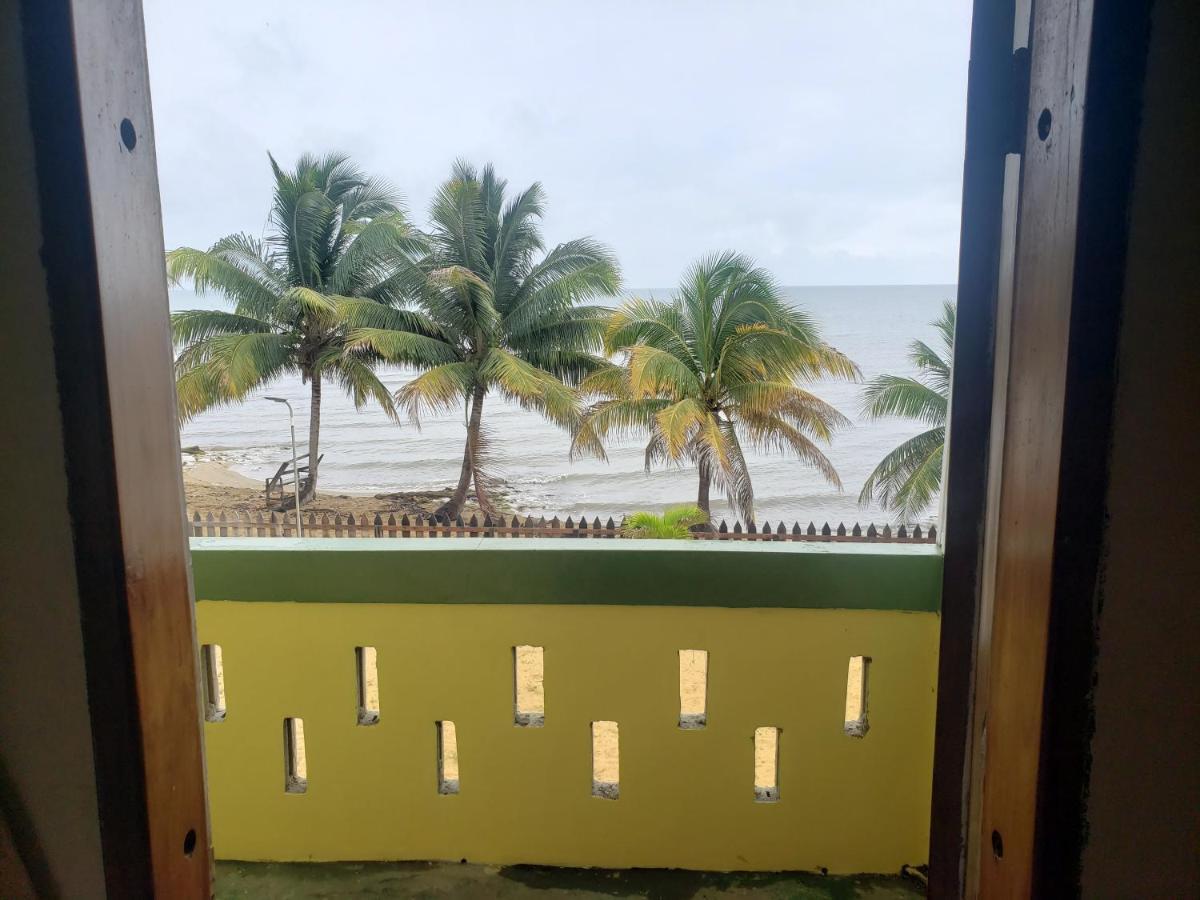 Pal'S On The Beach - Dangriga, Belize Eksteriør bilde